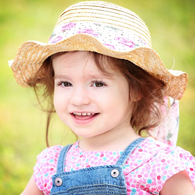 Photographe-portrait-enfant.jpg - Photographe de famille, enfants, naissance Saint-etienne, Lyon, Saint-Chamond, Rive-de-gier