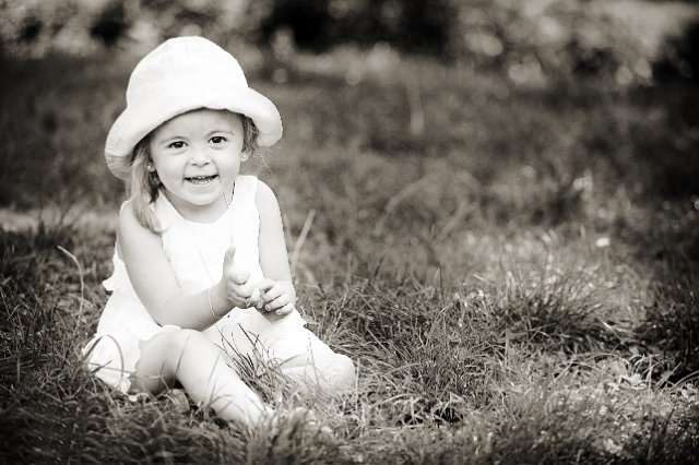 Photos d'enfants.jpg - Photographe d'enfants entre Lyon et Saint-etienne (Saint-Chamond, Rive-de-Gier)