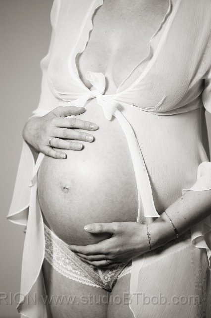 IMG_5338nb.JPG - Photographe de grossesse, femme enceinte, nouveau-nÃ© et bÃ©bÃ© sur Lyon - Saint-Ã©tienne - Roanne