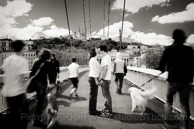 Photos-couple-lyon.jpg - Photos de couple à Lyon par photographe en Rhône-Alpes