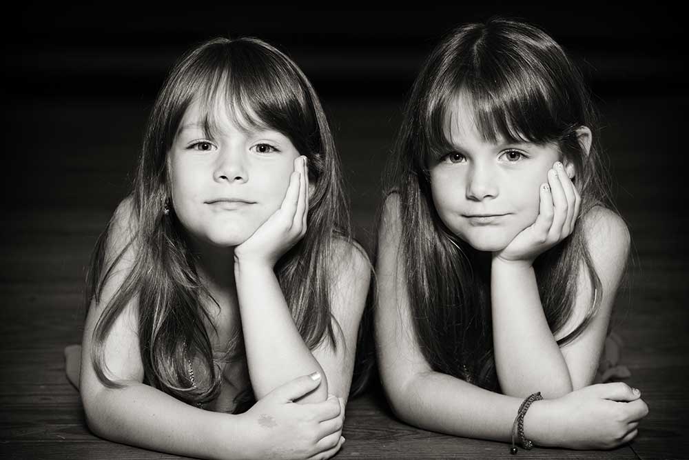 Photo-soeurs-jumelles
